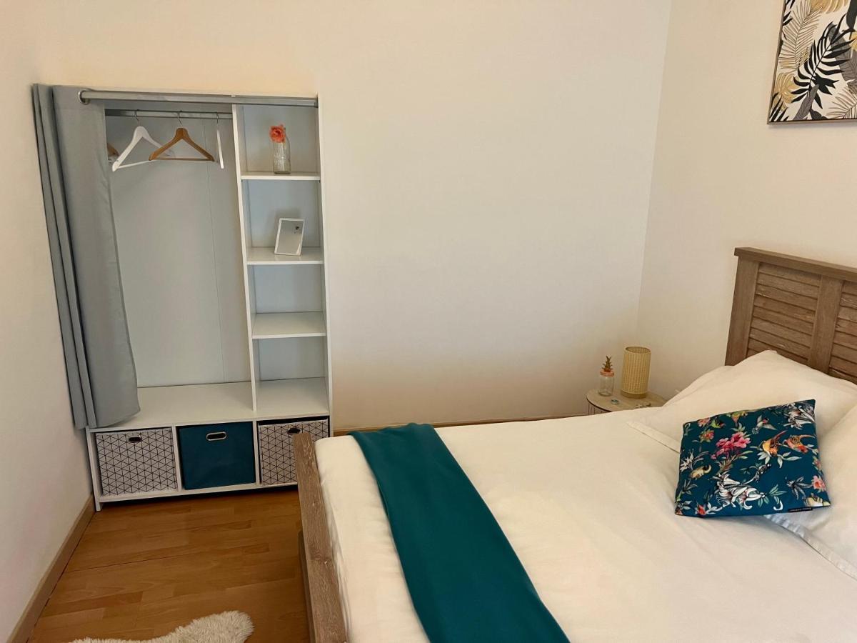 Appartement Au Calme - Proche Centre Ville Châlons-en-Champagne Екстериор снимка
